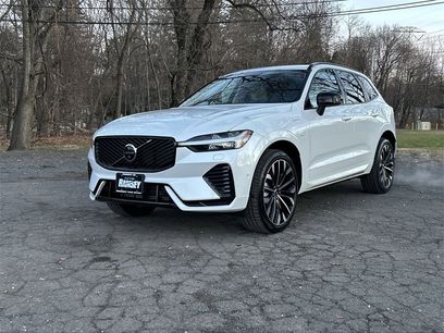 New 2026 Volvo XC60 T8 Ultra w/ Climate Package