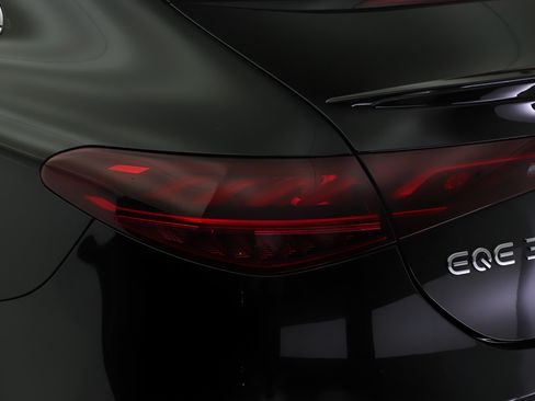 Certified 2023 Mercedes-Benz EQE 350+ Sedan image 18