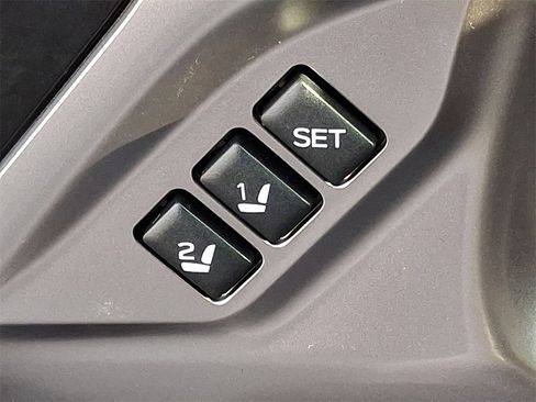 Certified 2025 Subaru Legacy Limited image 27