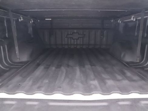 Used 2019 Chevrolet Colorado W/T AWD/4WD image 25