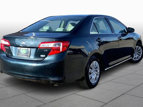 Used 2012 Toyota Camry LE image 11