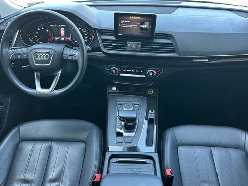Used 2020 Audi Q5 2.0T Premium w/ Convenience Package AWD/4WD image 13