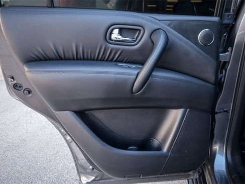 Used 2023 Nissan Armada SL w/ Midnight Edition Package image 25