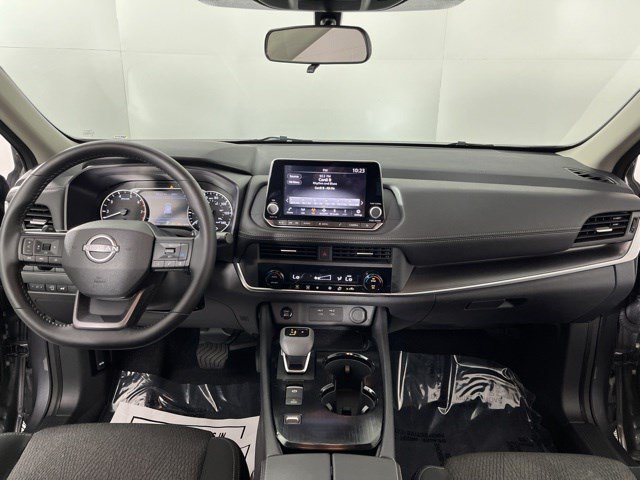 Used 2026 Nissan Rogue SV FWD image 34