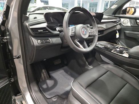 New 2026 Buick Enclave Avenir w/ Super Cruise Package image 19