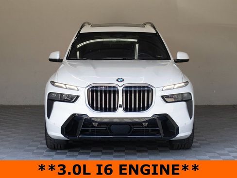 Used 2023 BMW X7 xDrive40i w/ Executive Package AWD/4WD image 4
