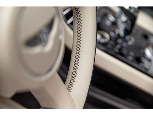 Certified 2022 Bentley Continental GT AWD/4WD image 33