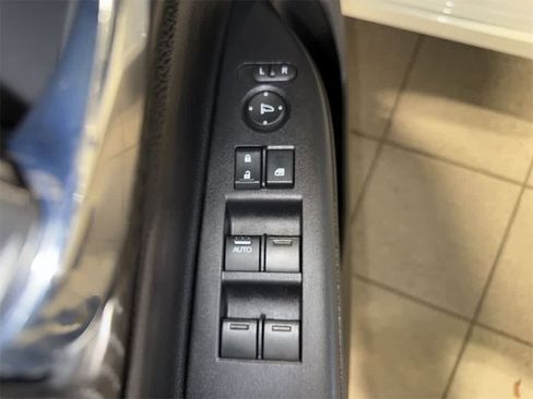 Used 2017 Honda Accord Sport Special Edition image 21