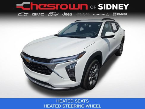 Used 2025 Chevrolet Trax LT w/ LT Convenience Package FWD image 1