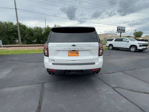 Used 2024 Chevrolet Suburban High Country w/ Advanced Technology Package AWD/4WD image 7