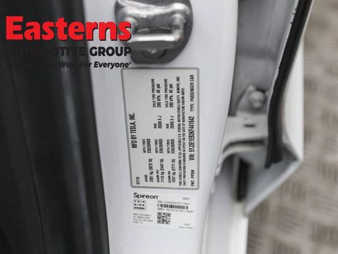 Used 2019 Tesla Model 3 Performance image 33