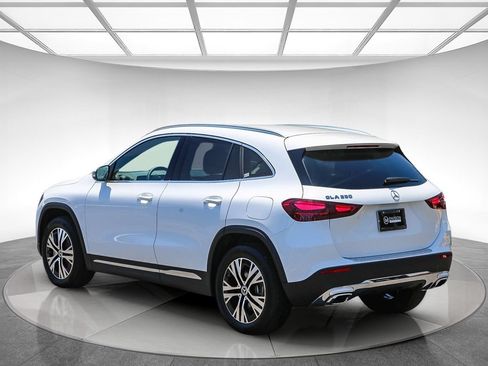 Certified 2026 Mercedes-Benz GLA 250 image 2