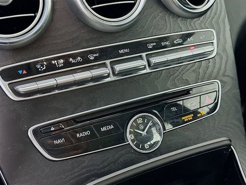 Used 2017 Mercedes-Benz C 300 4MATIC Sedan image 21