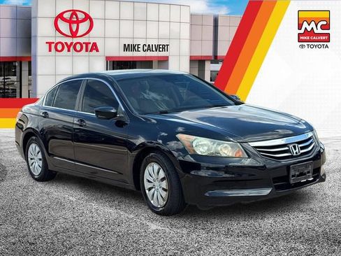 Used 2011 Honda Accord LX image 7