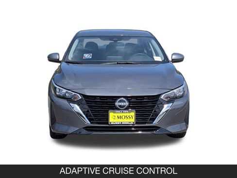 Certified 2025 Nissan Sentra SV image 4