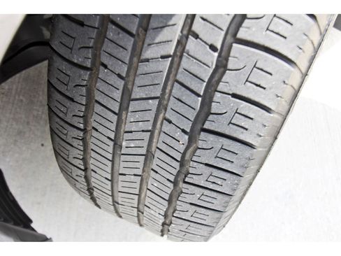 Used 2015 Nissan Altima 2.5 SV w/ Convenience Package image 32