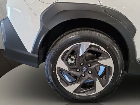 Used 2024 Subaru Crosstrek 2.5i Limited AWD/4WD image 25
