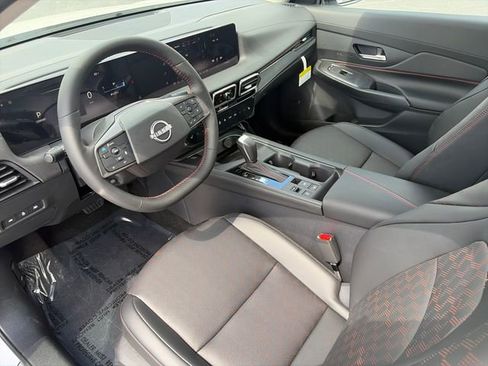 New 2026 Nissan Sentra SR w/ SR Premium Package image 28