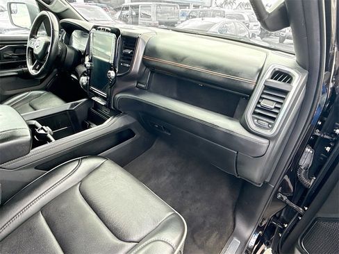 Certified 2023 RAM 1500 Limited w/ Body Color Bumper Group image 33