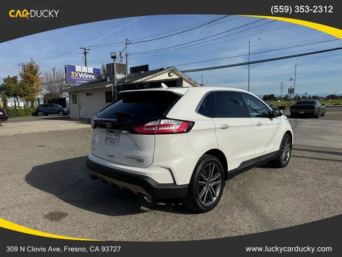 Used 2020 Ford Edge Titanium image 5