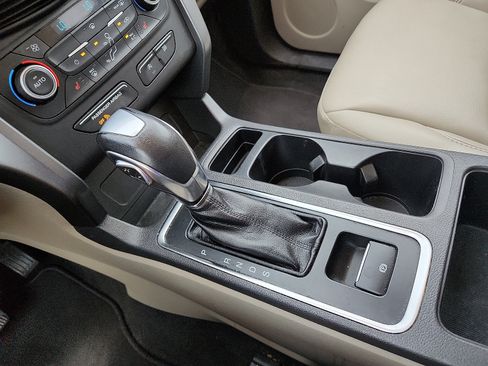 Used 2019 Ford Escape SEL AWD/4WD image 20