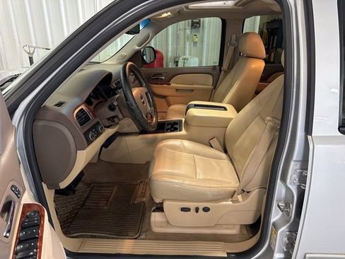 Used 2012 GMC Sierra 1500 SLT w/ SLT Convenience Package AWD/4WD image 41
