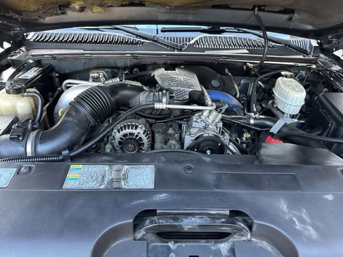 Used 2003 Chevrolet Silverado 2500 LT w/ Skid Plate Package image 27