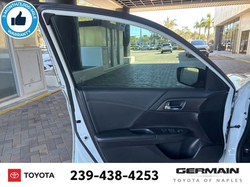 Used 2016 Honda Accord Sport image 16