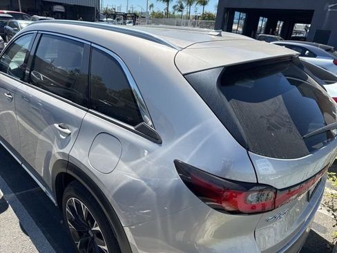 Used 2024 MAZDA CX-90 Plug-In Hybrid w/ Premium Plus image 8