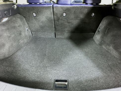 Used 2019 Lexus UX 200 F Sport image 28