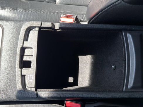 Used 2018 Jeep Grand Cherokee Limited image 28