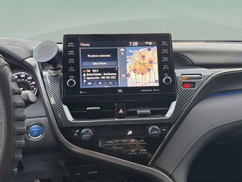 Used 2022 Toyota Camry XSE w/ Navigation Upgrade Package FWD image 10