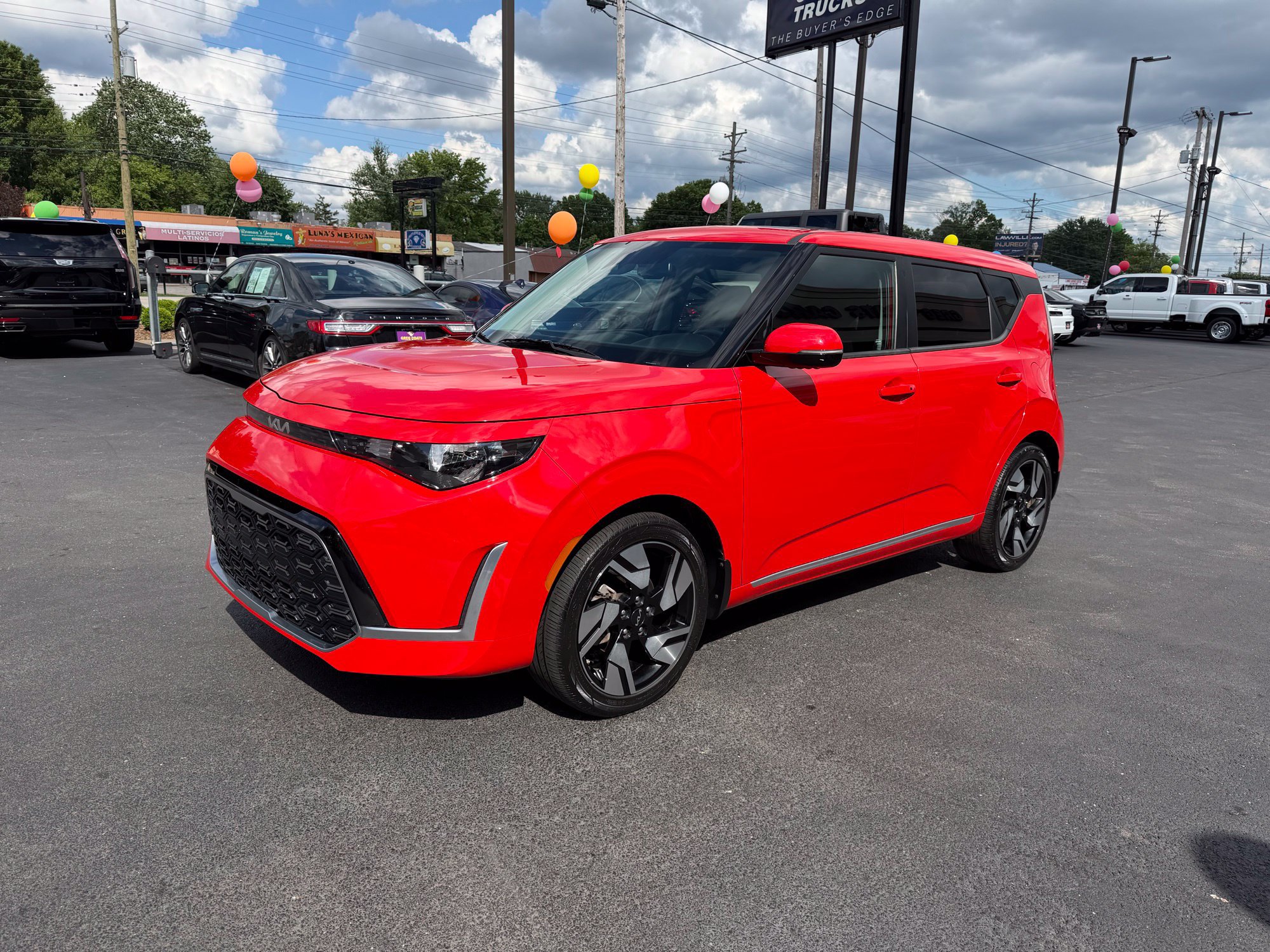Used 2023 Kia Soul GT-Line FWD image 3