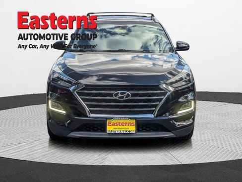 Used 2021 Hyundai Tucson Limited image 2