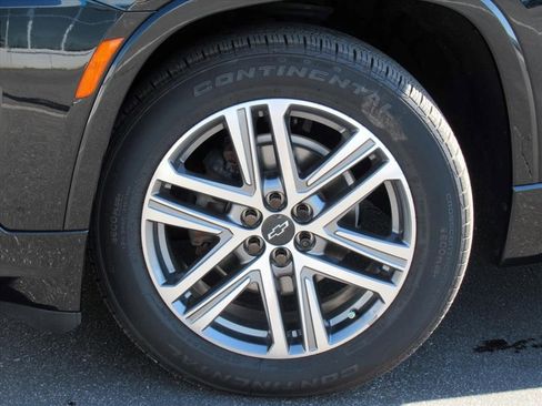 Certified 2023 Chevrolet Traverse High Country w/ LPO, 'HIT The Road' Package image 7