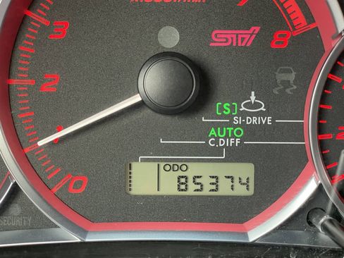 Used 2011 Subaru Impreza WRX STI image 28