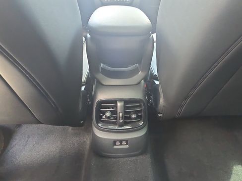 Used 2024 MINI Cooper Countryman S w/ Premium Package FWD image 30