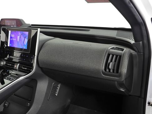 Certified 2023 Subaru Solterra AWD image 14