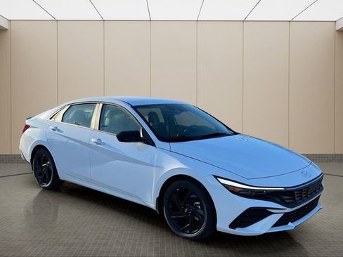 New 2026 Hyundai Elantra Sport FWD image 2