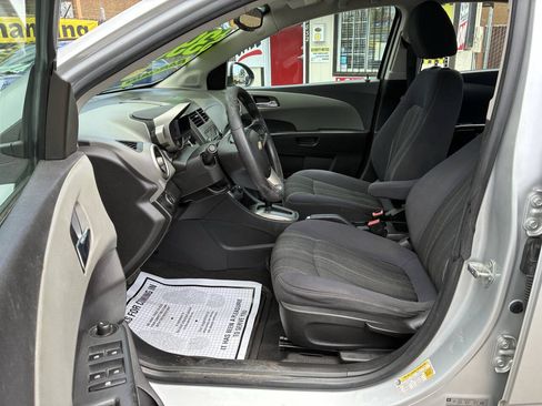 Used 2012 Chevrolet Sonic LT FWD image 3