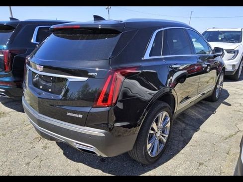 Used 2025 Cadillac XT5 Premium Luxury w/ Technology Package image 6