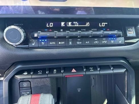 Used 2026 Toyota Sequoia TRD Pro AWD/4WD image 40