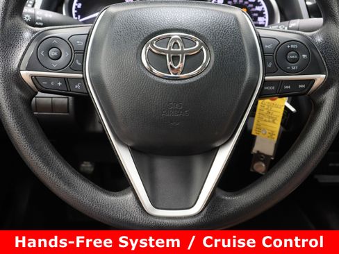 Used 2024 Toyota Camry LE image 22