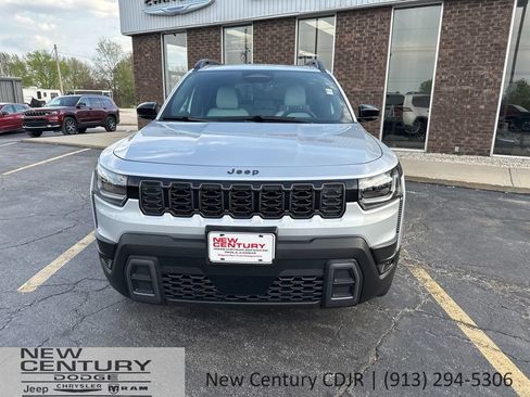 New 2026 Jeep Cherokee Limited AWD/4WD image 2