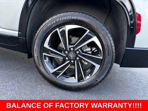 Used 2025 Buick Enclave Sport Touring FWD image 10