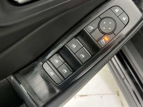 Used 2024 Nissan Rogue SV FWD image 21