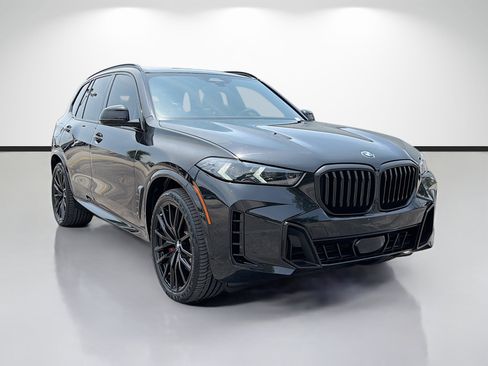 Used 2024 BMW X5 sDrive40i w/ M Sport Package RWD image 1