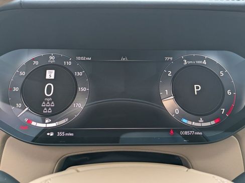 Certified 2025 Land Rover Range Rover Long Wheelbase SE AWD/4WD image 11