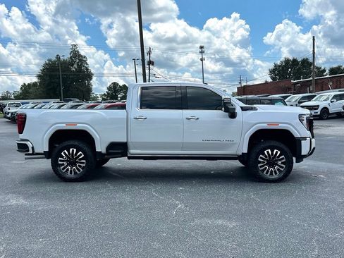 Used 2025 GMC Sierra 2500 Denali Ultimate AWD/4WD image 7