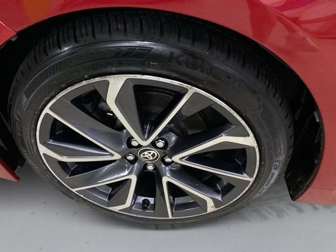 Used 2020 Toyota Corolla SE FWD image 19